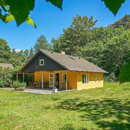6 Person Holiday Home In Aakirkeby Exterior photo